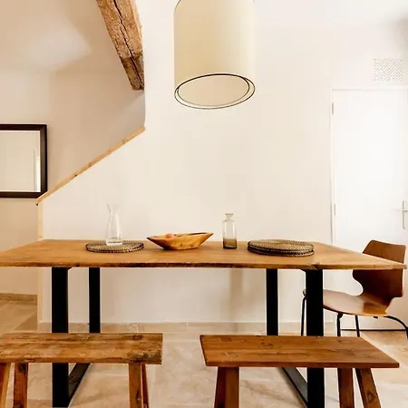 Jolie maison de ville rénovée à 50m des Arènes Arles Esterno foto